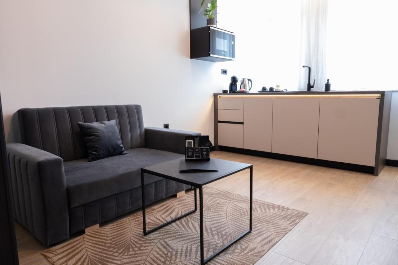 Apartmani Mozart-Centar Вировитица Екстериор снимка