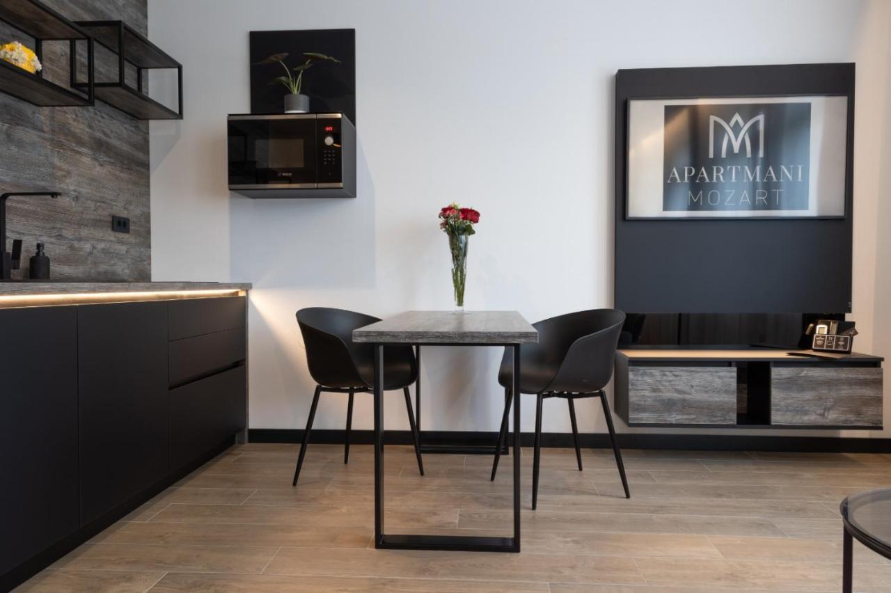 Apartmani Mozart-Centar Вировитица Екстериор снимка