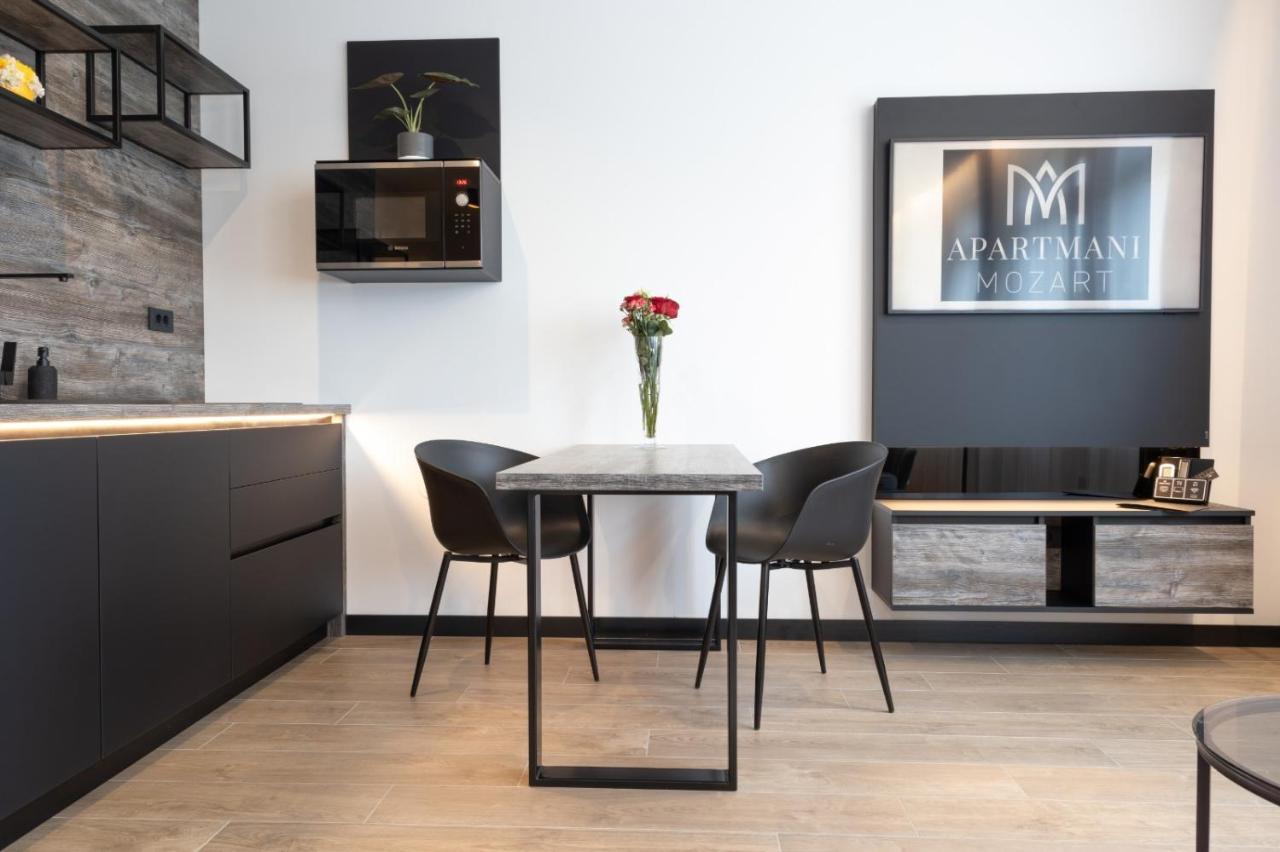 Apartmani Mozart-Centar Вировитица Екстериор снимка