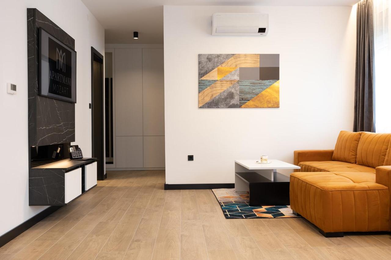 Apartmani Mozart-Centar Вировитица Екстериор снимка
