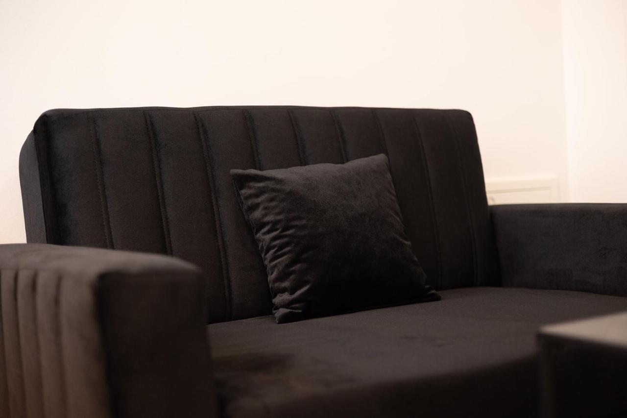 Apartmani Mozart-Centar Вировитица Екстериор снимка